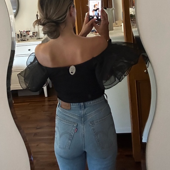 Statement sleeve top - Picture 4 of 7